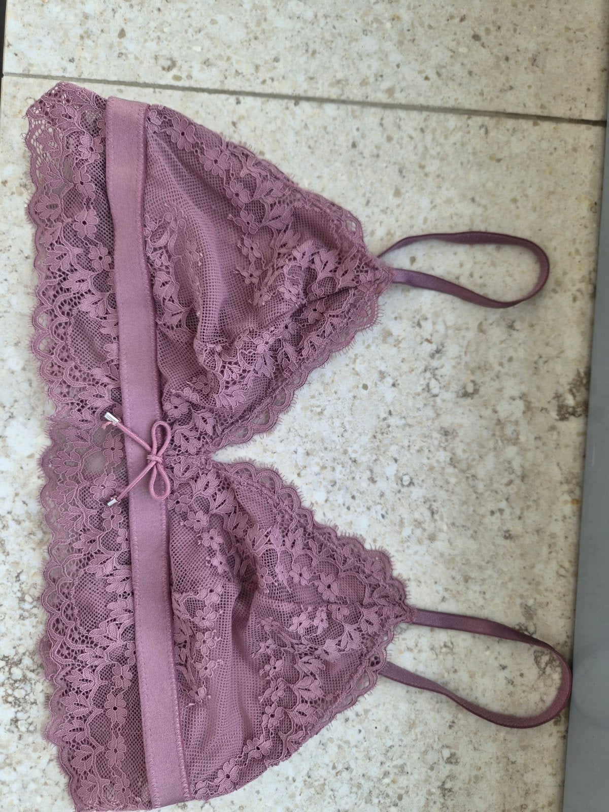 Oud roze bralette, maat 75C, weinig gedragen, Hunkemöller, Ophalen of Verzenden, Roze, BH