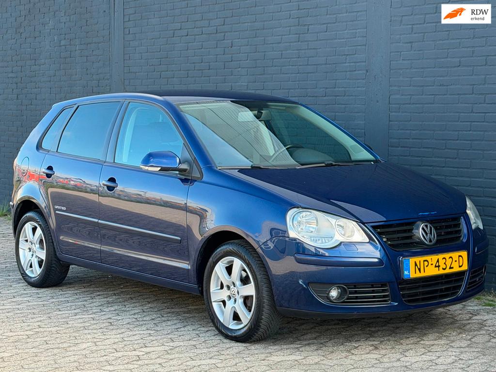 Volkswagen Polo 1.4-16V Comfortline CLIMA CLIMA STOELVERWARM, Voorwielaandrijving, Stof, 4 cilinders, Blauw