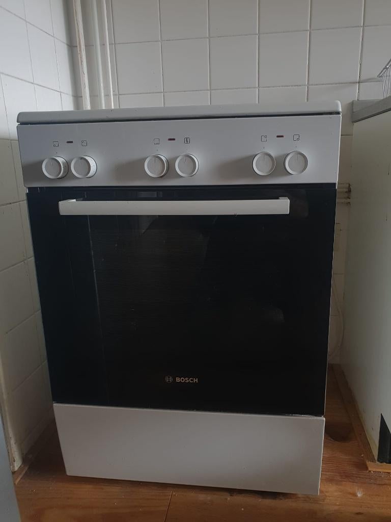 Bosch Electric Oven Bosch Elektrisch Fornuis (HKA050020), Witgoed en Apparatuur, Fornuizen, Ophalen, Gebruikt, Warmhoudplaat, Energieklasse A of zuiniger