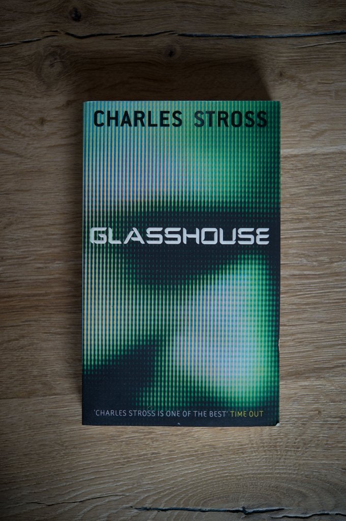 Glasshouse, Ophalen of Verzenden, Zo goed als nieuw, Charles Stross