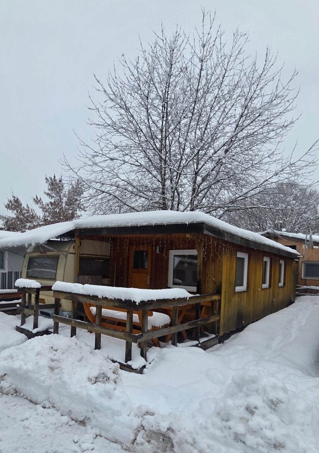 Caravan Oostenrijk camping Brixen Im Thale, Airco, Rondzit, Particulier, Tot en met 4