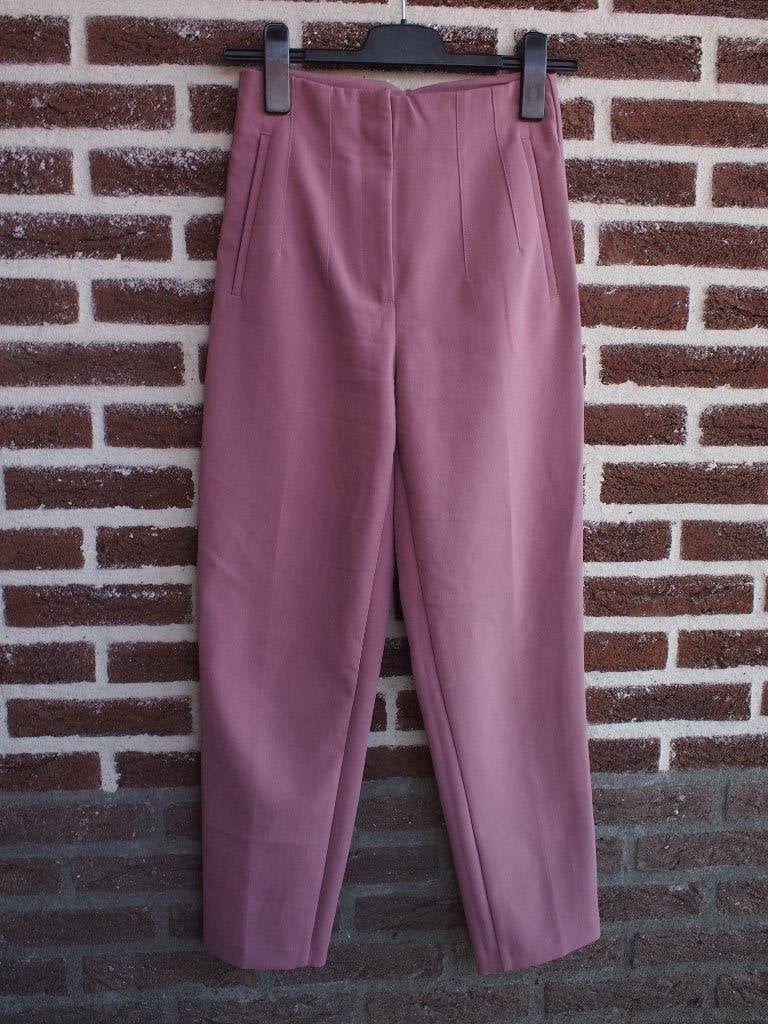 Mooie Zara roze broek maat XS, Kleding | Dames, Zara, Ophalen of Verzenden, Zo goed als nieuw, Roze