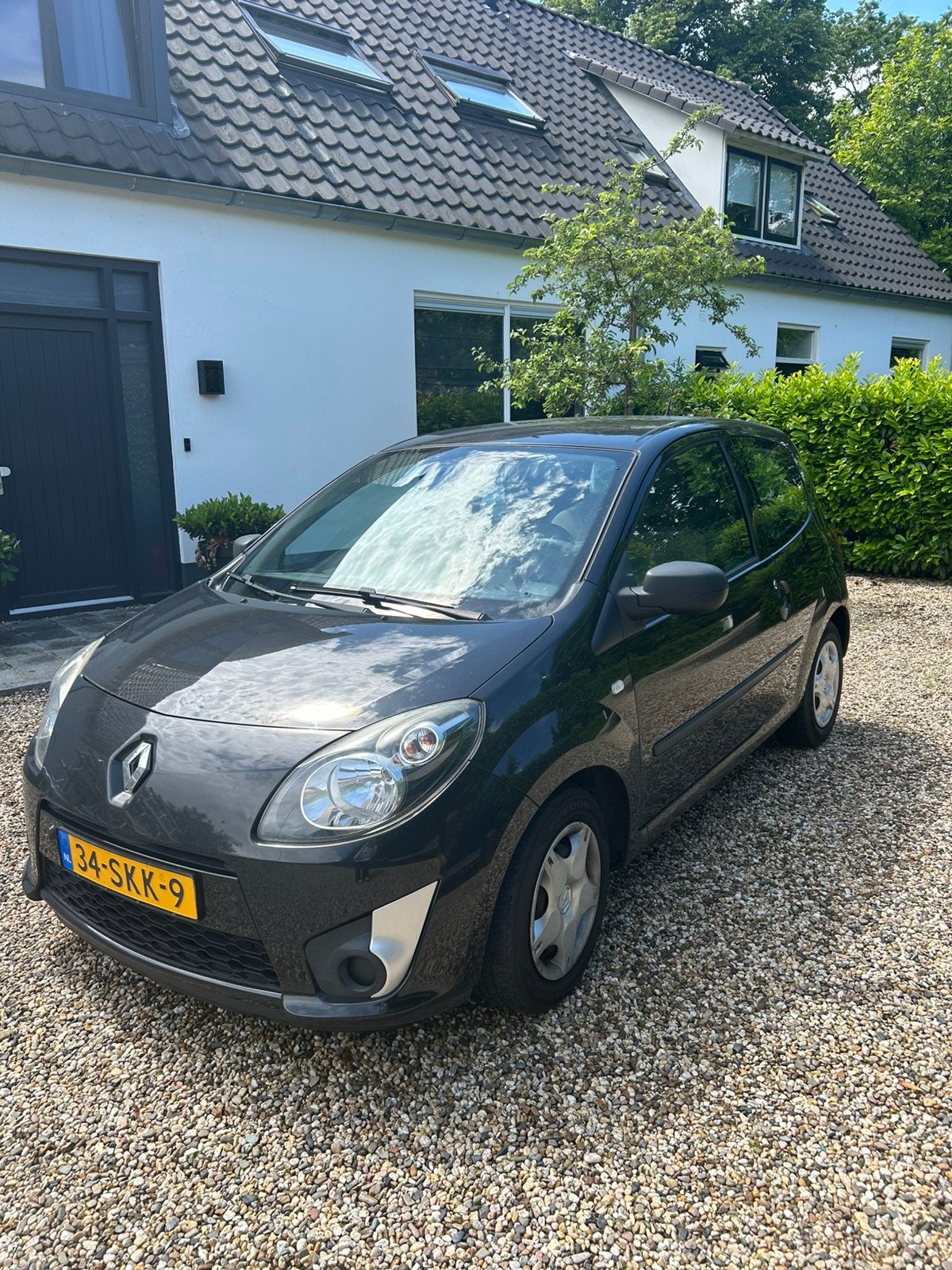 Renault Twingo 1.2 16V 2011 Zwart, Auto's, Renault, 839 kg, Twingo, 74 pk, 4 cilinders