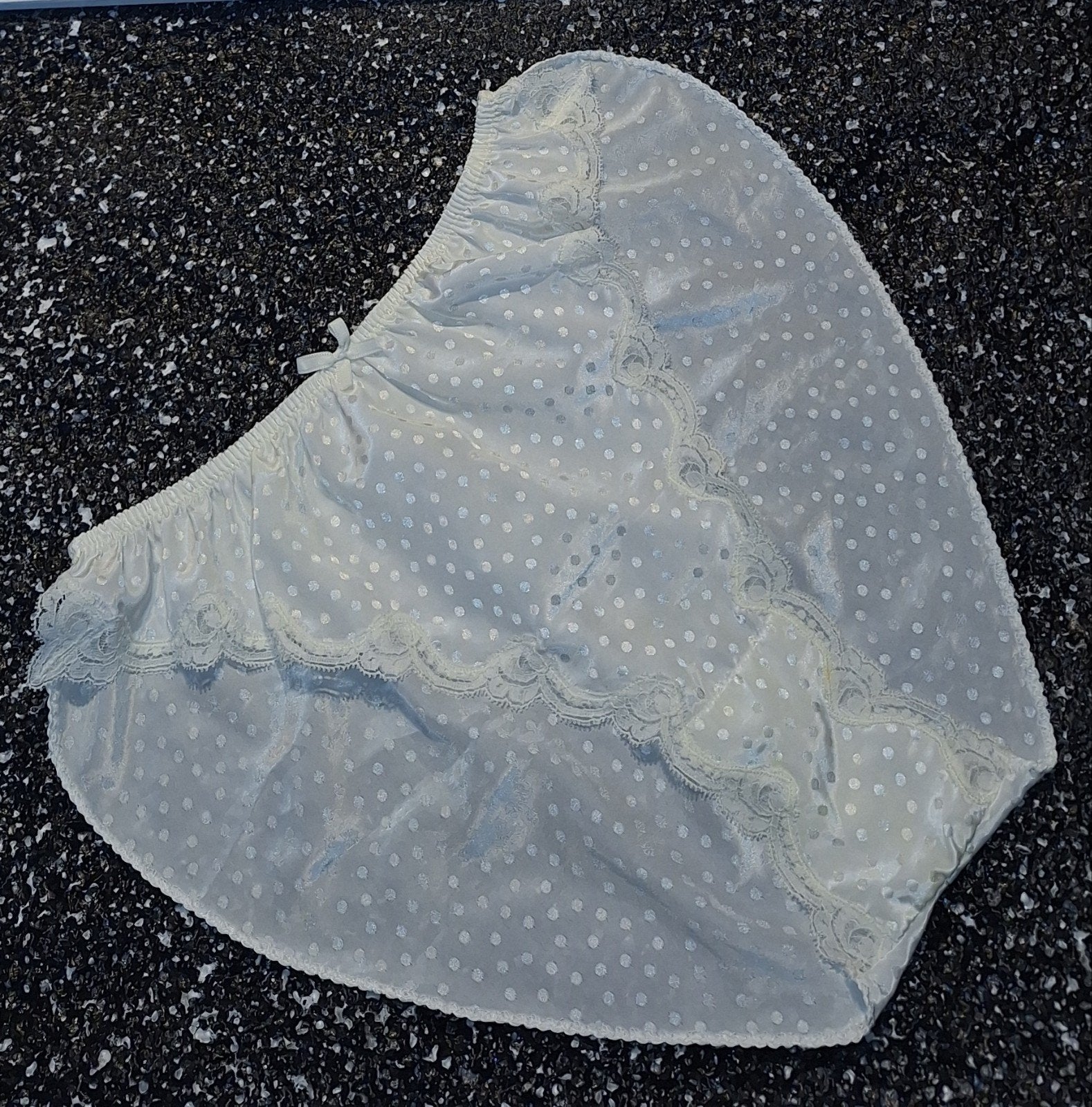 Sexy witte satijn/zijde slip maat 38-42, Verzenden, Wit, Slip
