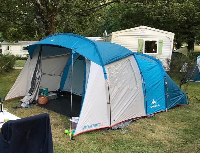 Quechua Arpenaz Family 5.2 Familietent, Caravans en Kamperen, Tenten, Ophalen, Gebruikt, Tot en met 5