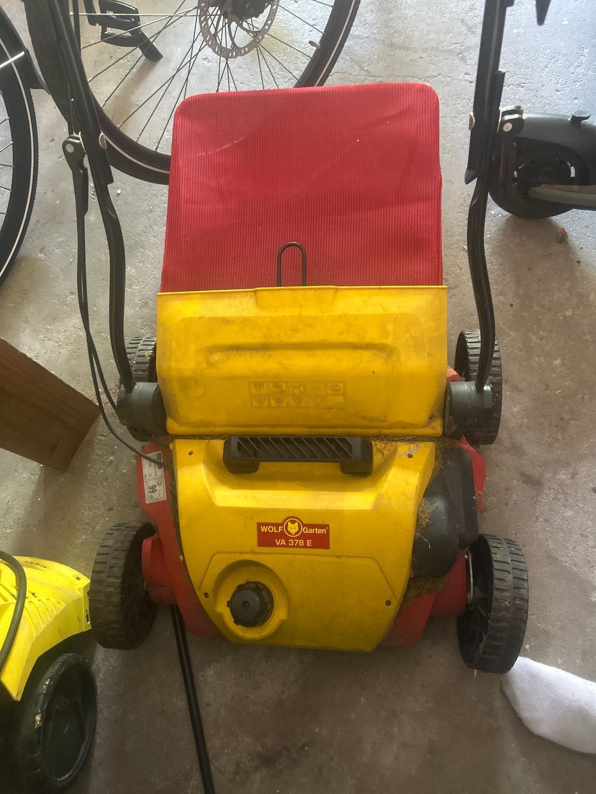 Wolf-Garten VA 378 E Elektrische Verticuteermachine, Ophalen, Cirkelmaaier, Gebruikt, Elektrische grasmaaier