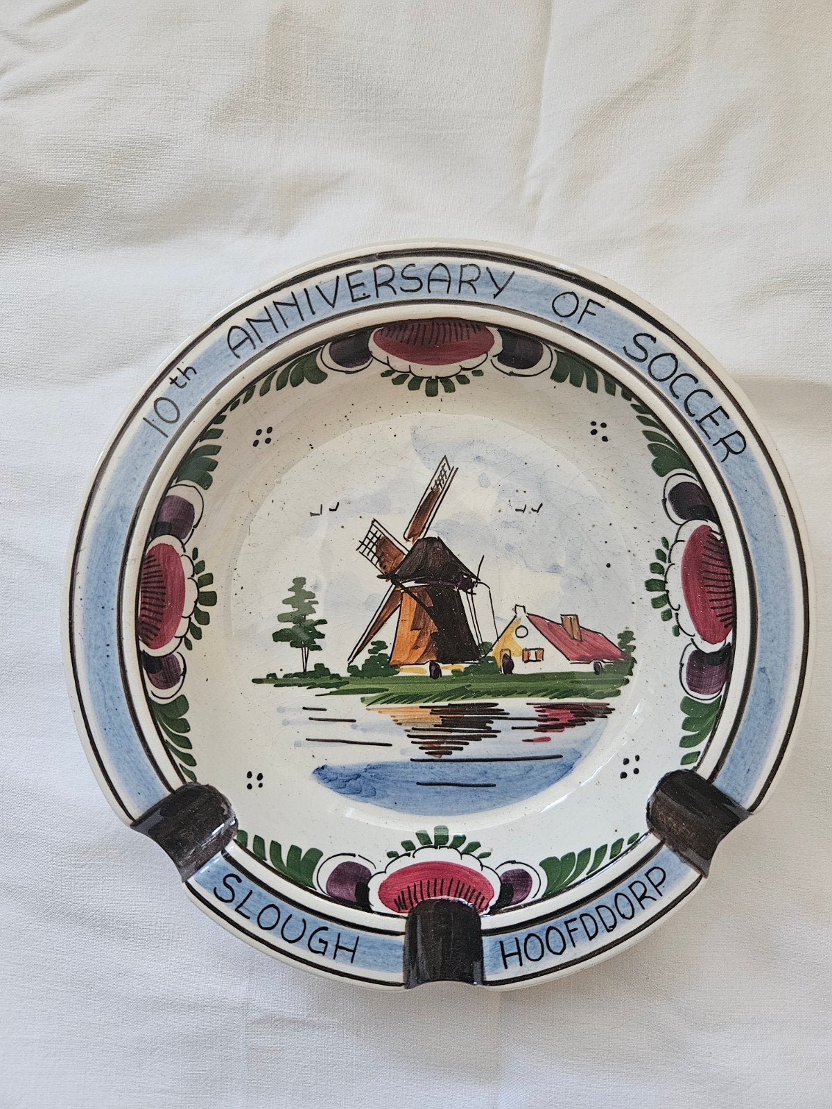Vintage Delfts Blauw Asbak 10th Anniversary of Soccer, Ophalen of Verzenden