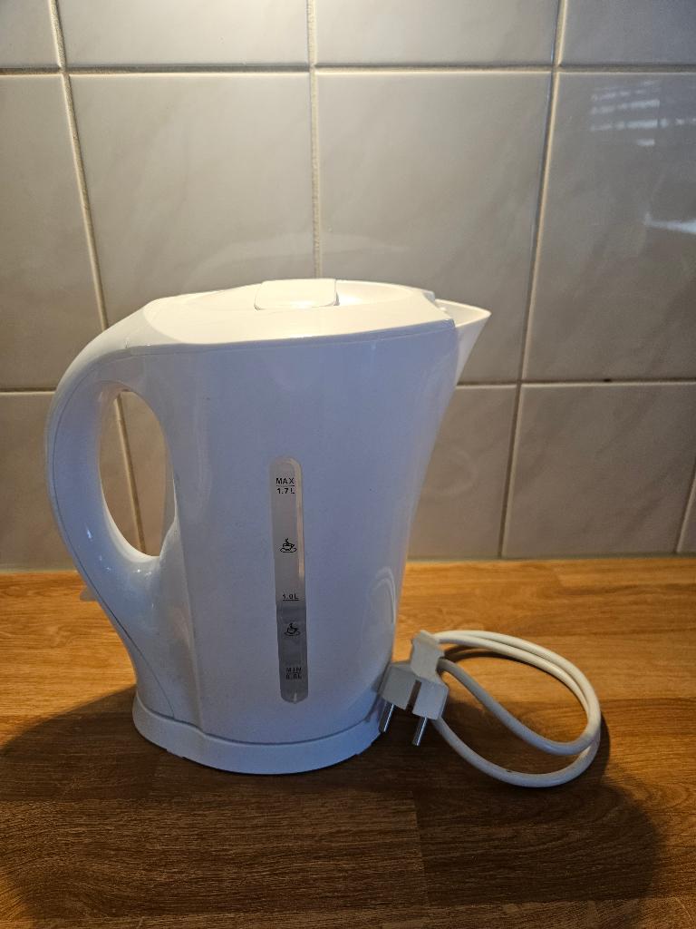 Waterkoker (Hema), Witgoed en Apparatuur, Waterkokers, 1 tot 2 liter, Ophalen, Nieuw