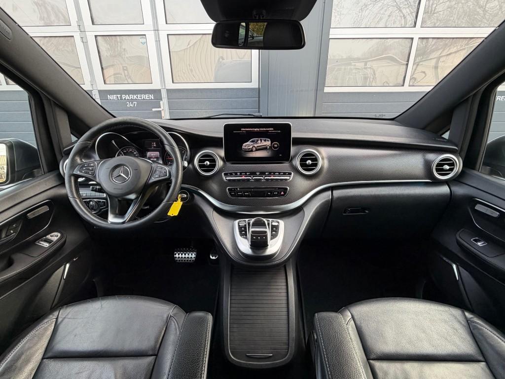 Mercedes-benz V-KLASSE 250d Lang AMG Dubbel Cabine / Leder /, Auto's, Bestelauto's, Automaat, Diesel, 2100 cc, Zilver of Grijs