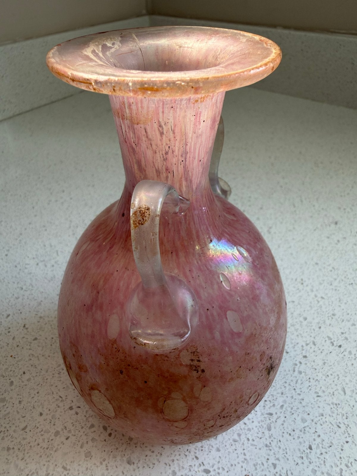 Antieke Roze Iridescent Glazen Vaas met Handvatten, Antiek en Kunst, Ophalen of Verzenden