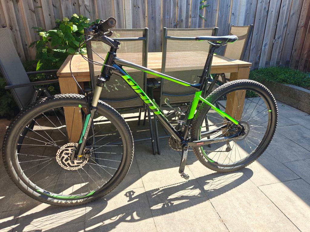 Giant Fathom 29 2 Mountainbike - Goed Onderhouden, Ophalen, Gebruikt, Hardtail, Giant