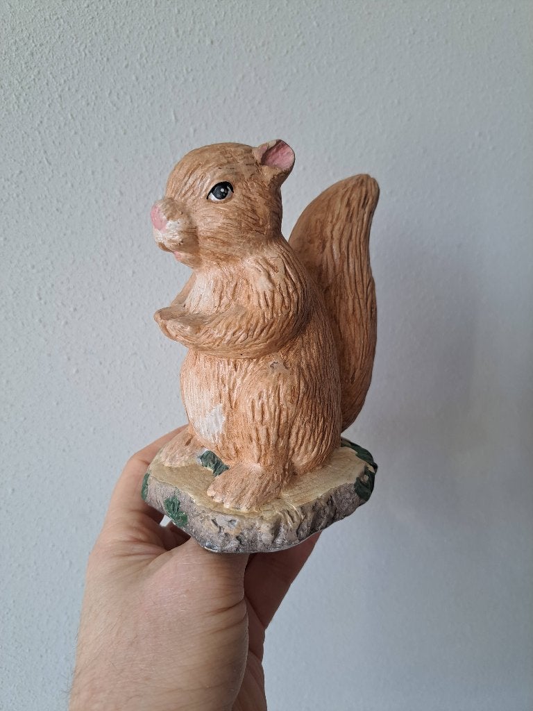 Grote Staande Eekhoorn Aardewerk 12x10x14cm, Ophalen of Verzenden, Zo goed als nieuw, Wild dier, Beeldje of Figuurtje