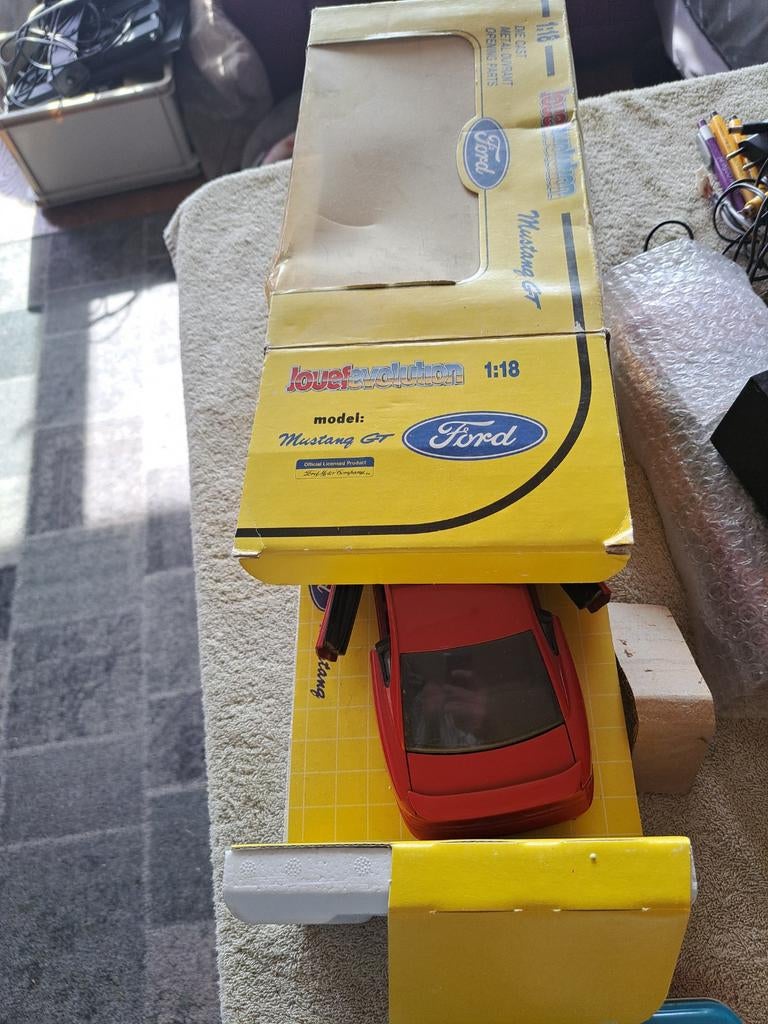 Ford Mustang GT. Model auto 1:18., Auto, Groter dan 1:32, Nieuw, Ophalen