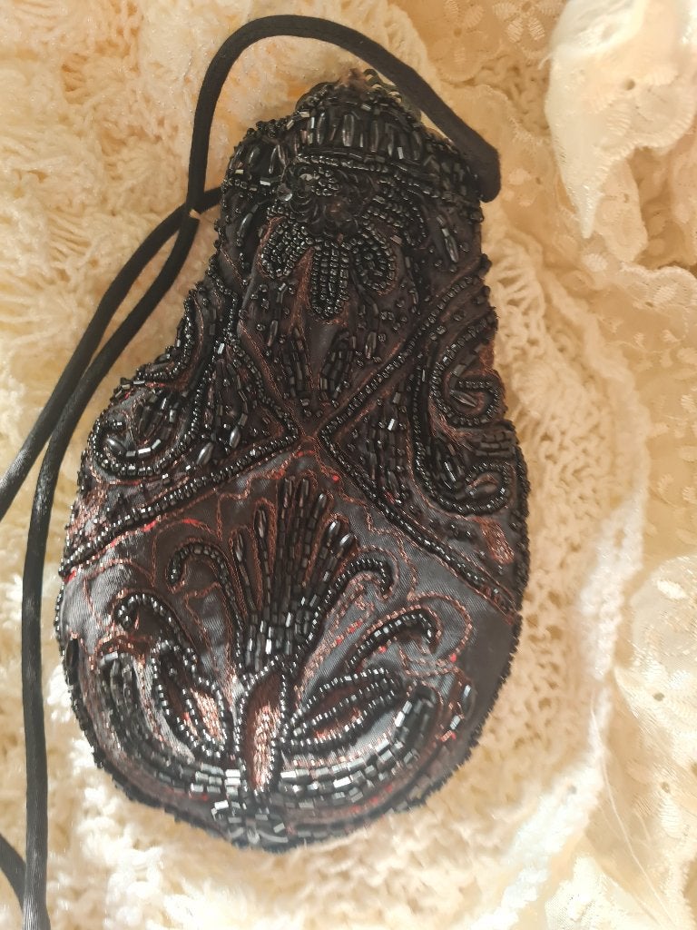 Old look hand tasje, beursje kralen tasje
