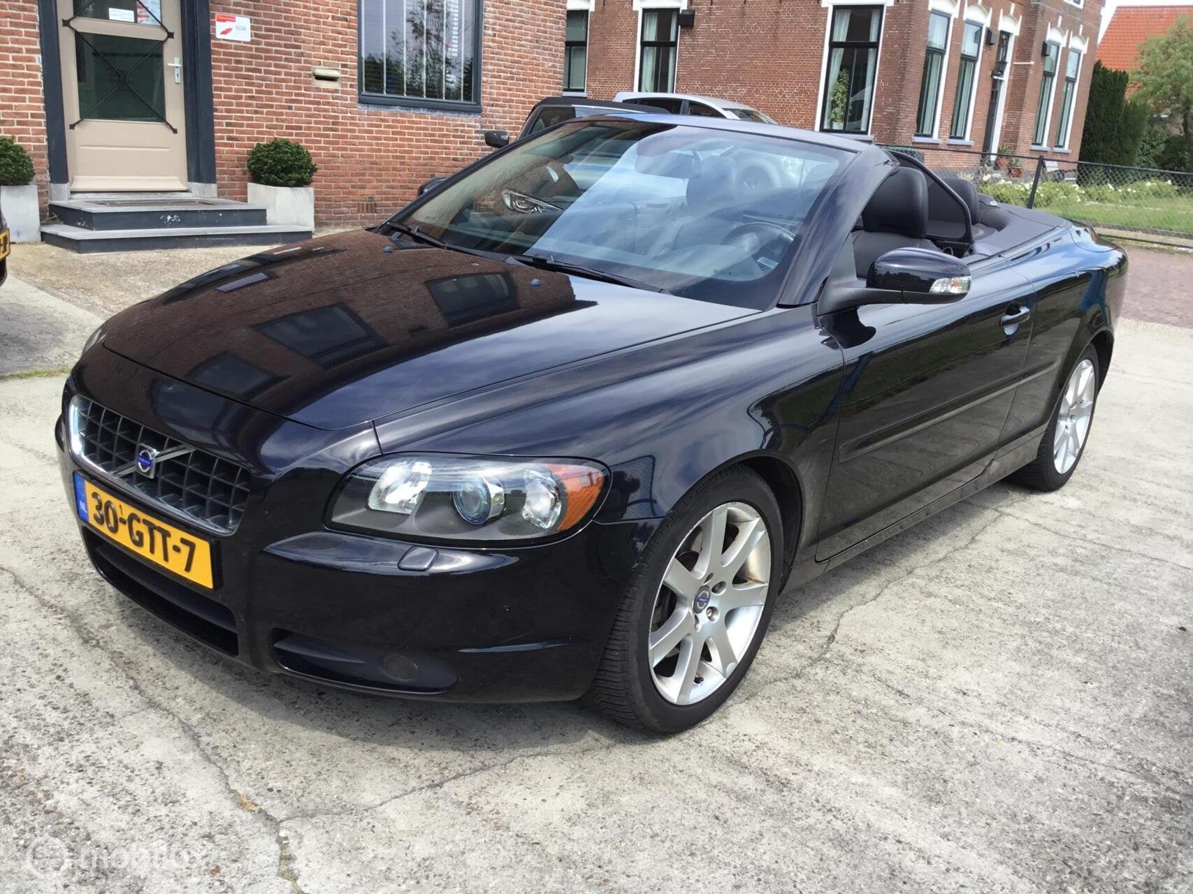 Volvo C70 Convertible 2.4 D5 180 pk Summum youngtimer, C70, Gebruikt, 197 €/maand, Cabriolet