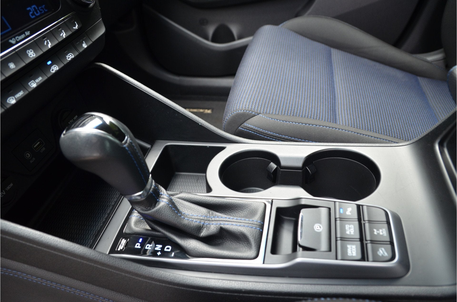 Hyundai Tucson 1.6 T-GDi Comfort 4WD 4x4, AWD, 17" Alu, 12 m, Auto's, 12 maanden, Stof, 4 cilinders, Origineel Nederlands