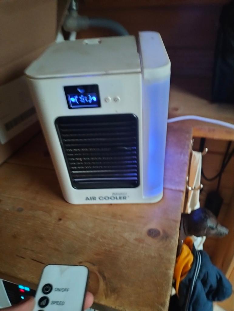 Deze Livington Air Cooler is nog in prima staat, Ophalen of Verzenden, Minder dan 60 m³, Afstandsbediening, 3 snelheden of meer