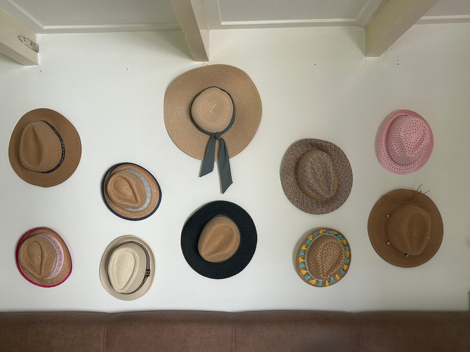 Diverse maten hoeden / hoedjes, Ophalen, Zo goed als nieuw, One size fits all, Hoed