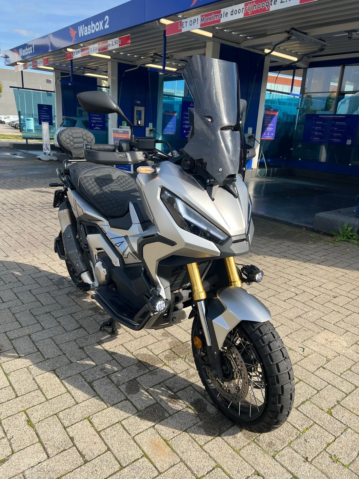 Honda X-ADV 750 - Akrapovic, Meer dan 35 kW, Minimaal motorrijbewijs A2, Automaat, ABS