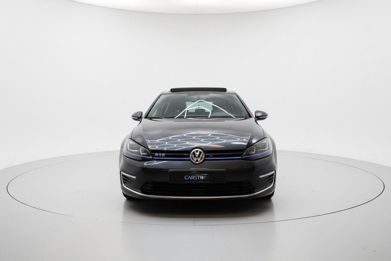Volkswagen Golf 1.4 TSI GTE PANO NAVI PDC SFEER TREKH NAP, 8 kWh, Stof, Gebruikt, 4 cilinders