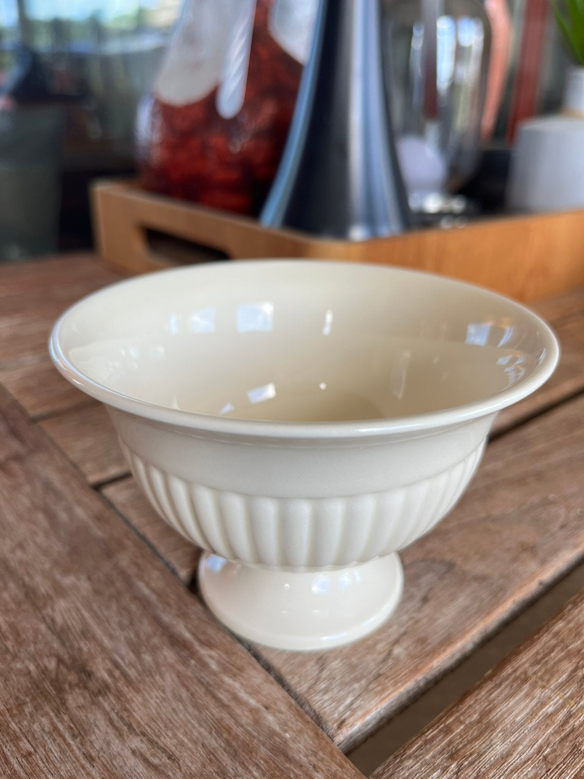 Schaaltje op voet, bonbonschaaltje, Wedgwood Edme, Ophalen of Verzenden