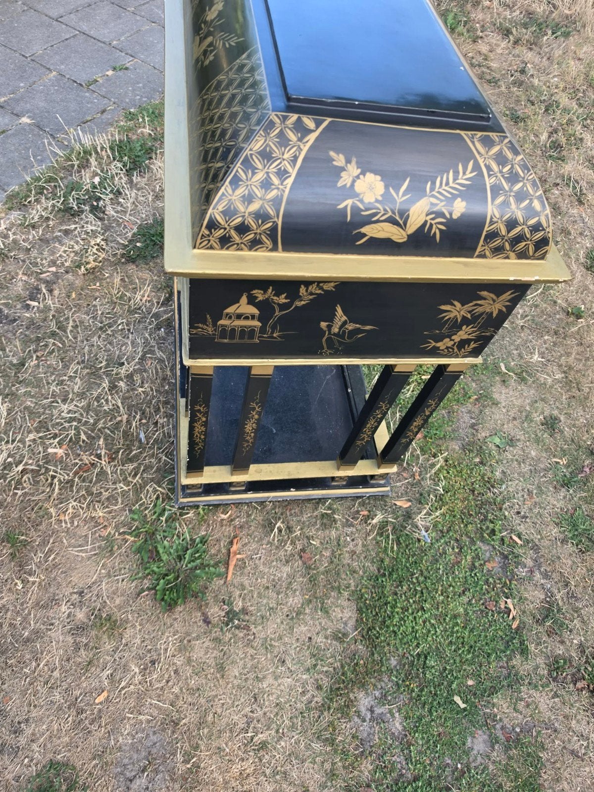 te koop een mooie antieke kastje, Ophalen