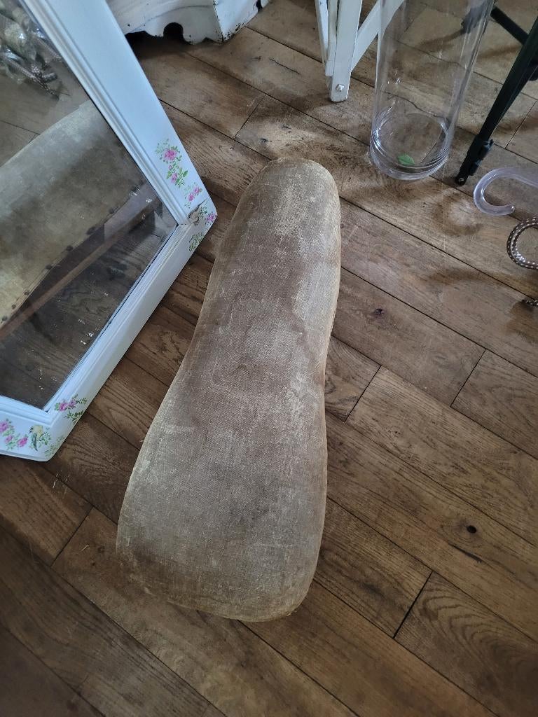 Zeer oud kleermakers kussen om te strijken, Antiek en Kunst, Antiek | Gereedschap en Instrumenten, Ophalen of Verzenden