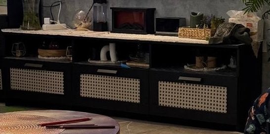 Zwart TV-meubel, Ophalen, Gebruikt, 150 tot 200 cm, Minder dan 100 cm