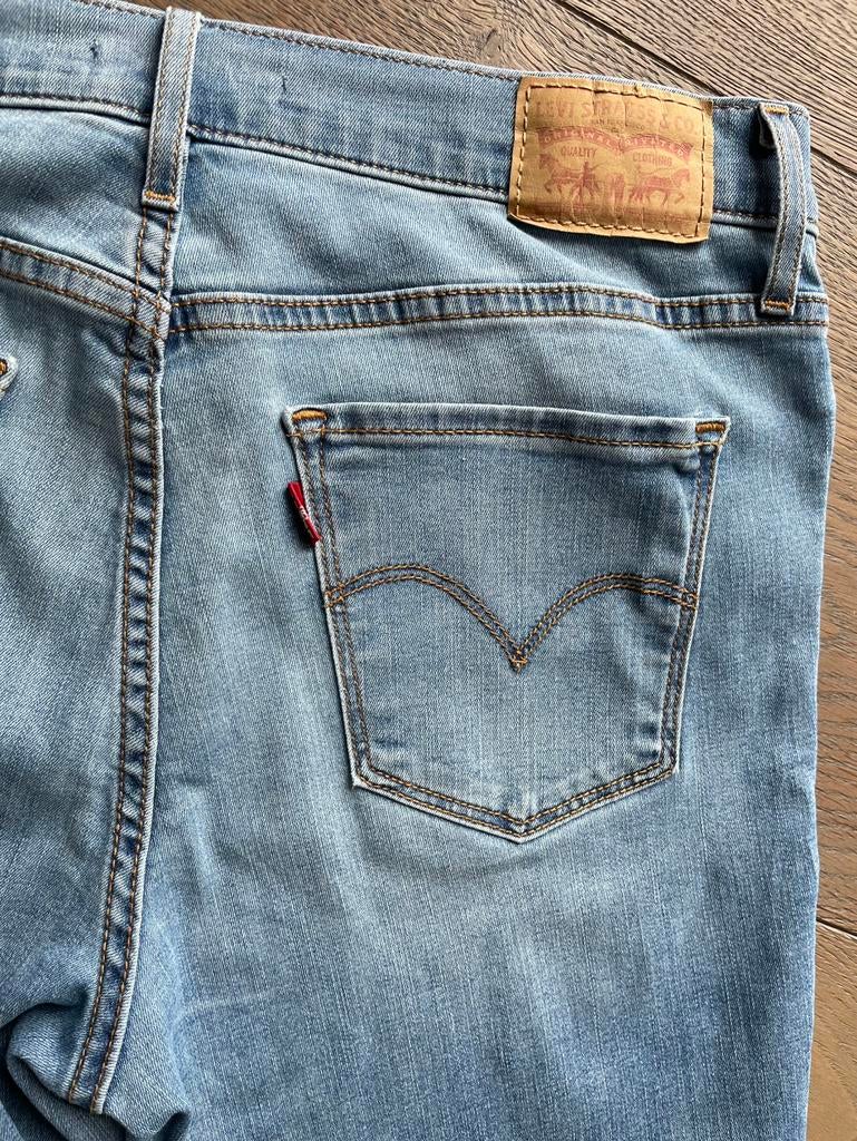 Spijkerbroek maat 28 /32, Kleding | Dames, Ophalen of Verzenden, Gedragen, Blauw, W28 - W29 (confectie 36)