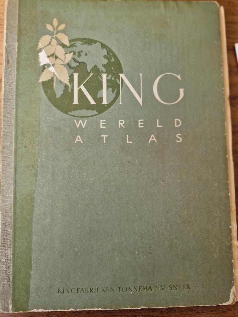 King atlas 1958 en 1996, Gelezen, Overige atlassen, Ophalen of Verzenden, 1800 tot 2000