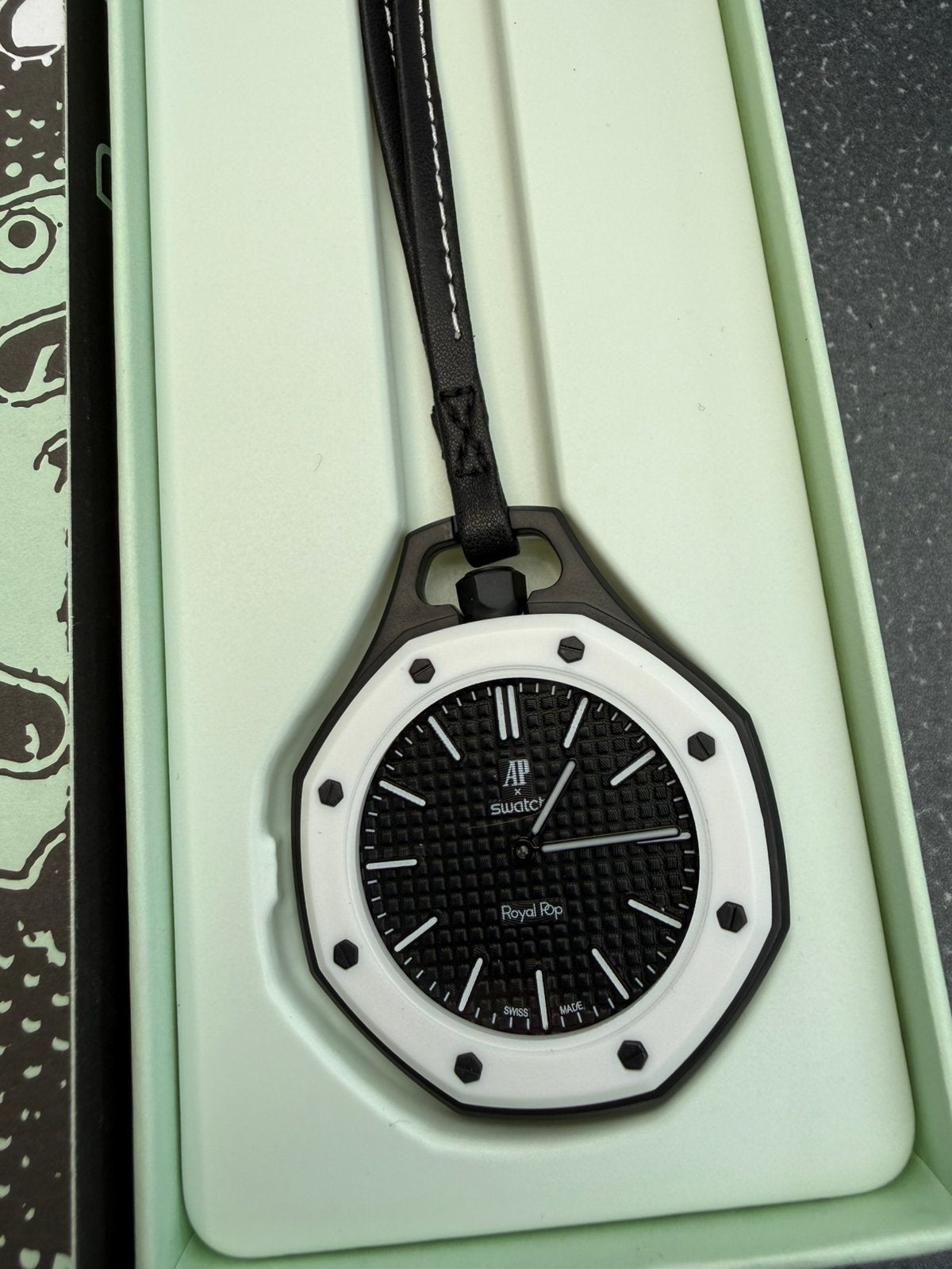 Audemars Piguet AP Swatch Zwart, Ophalen of Verzenden, Nieuw, Overige merken