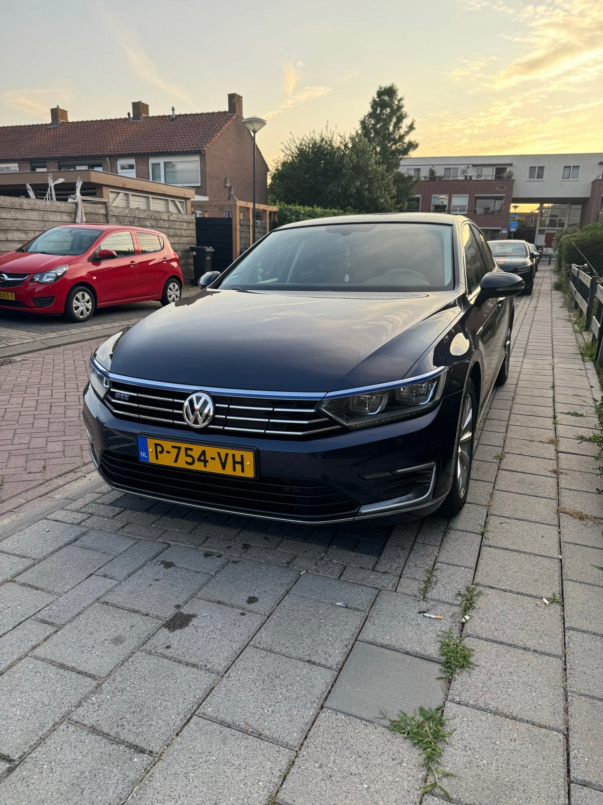 Volkswagen Passat 1.4 TSI 160KW GTE Phev Dsg6 2016 Blauw, Auto's, Stof, 1395 cc, 1600 kg, Passat