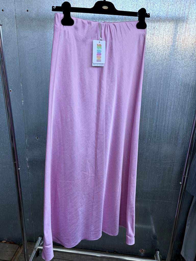 Rok sea me happy rok nieuw 1 €319, Ophalen, Zo goed als nieuw, Roze, Onder de knie