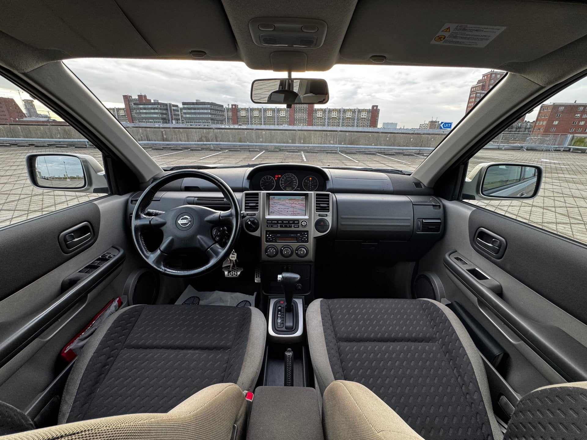 Nissan X-Trail 2.5 Sport Outdoor AUT CLIMA NAVI 4WD APK NAP, Auto's, Automaat, Stof, Gebruikt, 4 cilinders