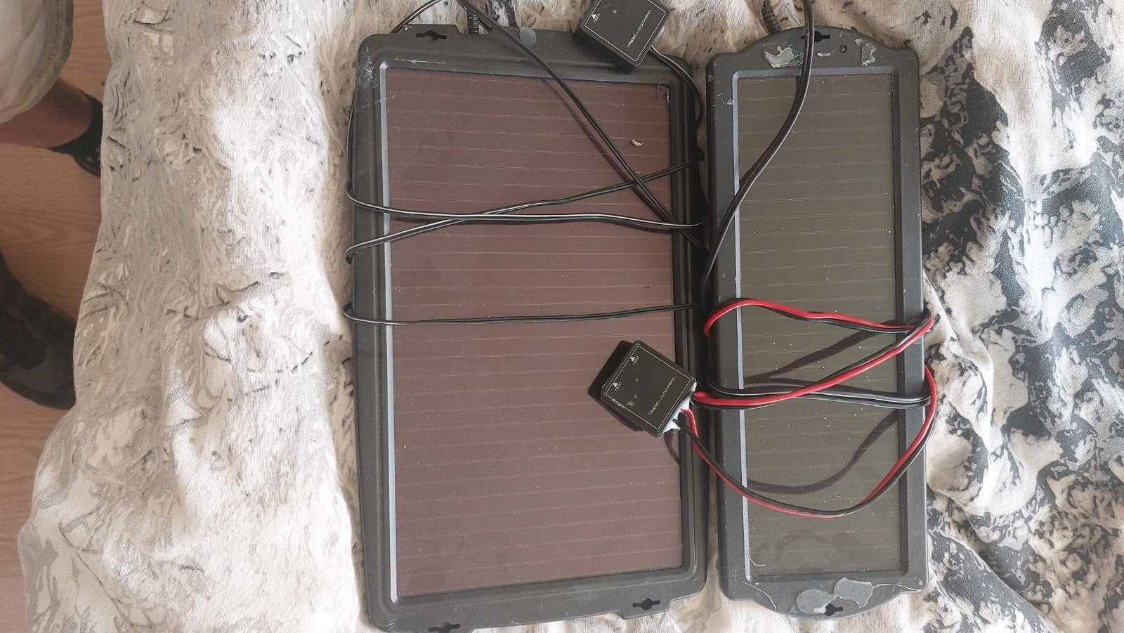 twee zonnepaneeltjes voor hobby met 5 volt adapter, Ophalen, Gebruikt, 10 inch, Overige typen