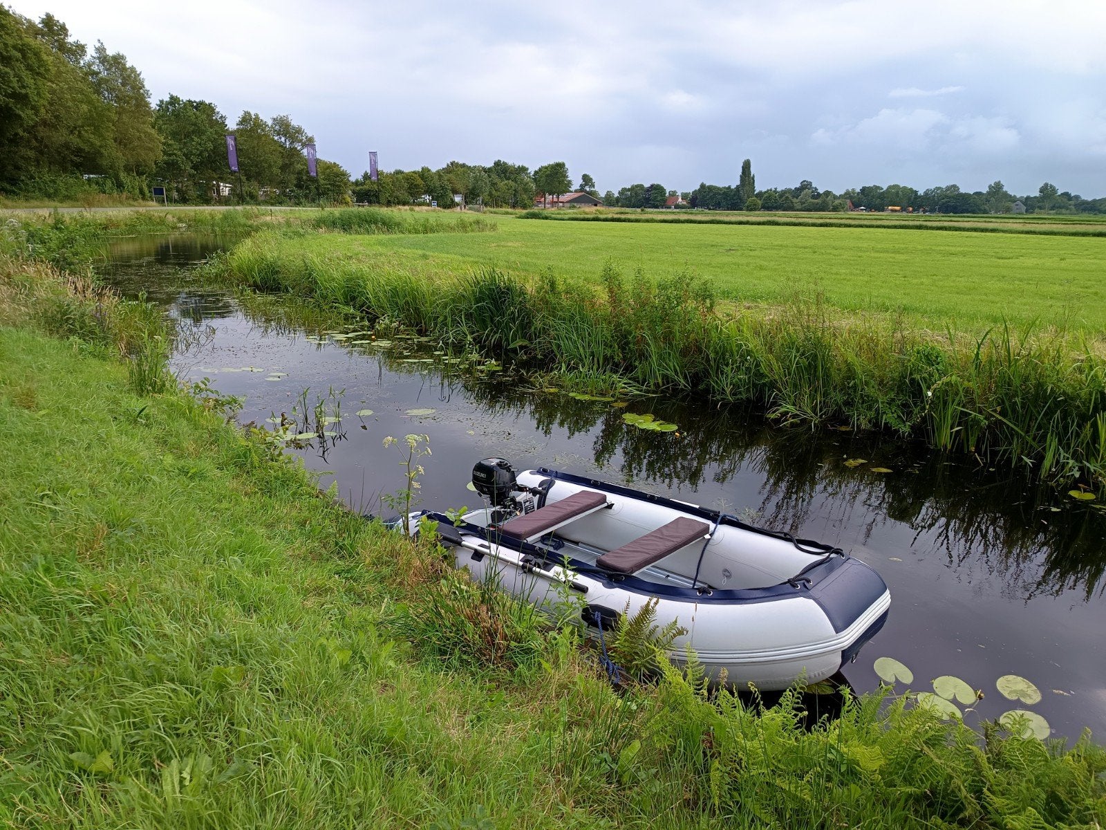Rubberboot 320 met 2,5 pk Suzuki buitenboordmotor, Ophalen, Gebruikt, Overige typen, Motorboot