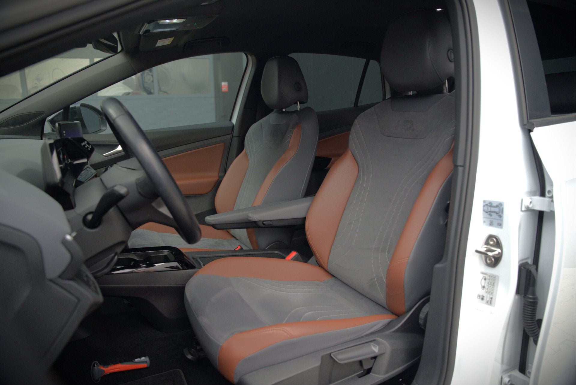Volkswagen ID.4 First 77 kWh | Stoelverwarming | Stuurverwar, Auto's, Automaat, Achterwielaandrijving, Gebruikt, Origineel Nederlands