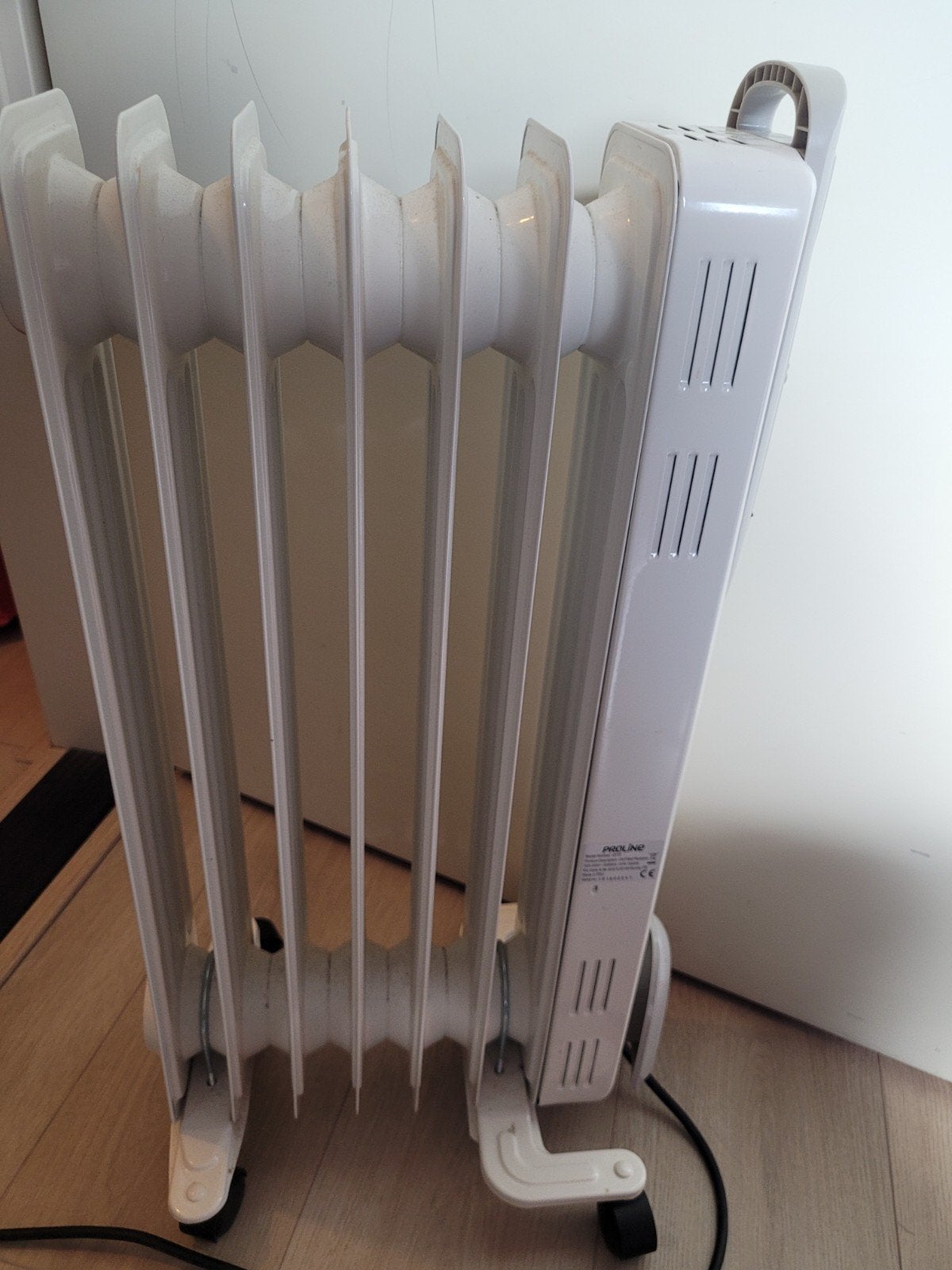 ProLine OF7F Oliegevulde Radiator - 1370-1640W, Ophalen, 30 tot 80 cm, Radiator, Minder dan 60 cm