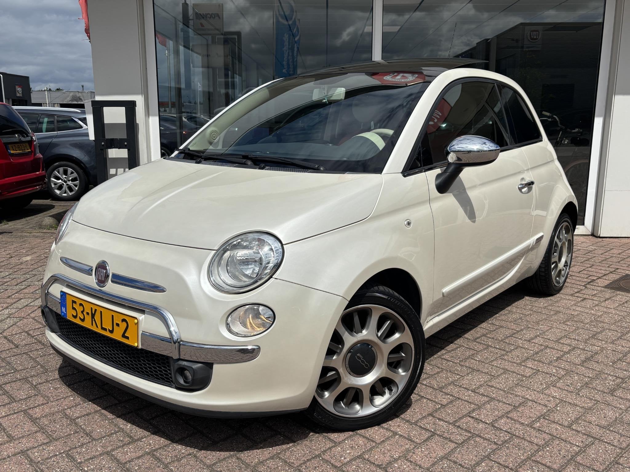 Fiat 500 1.2 Lounge Automaat / Ledere bekleding / Schuifdak, Euro 5, Stof, Gebruikt, 1242 cc