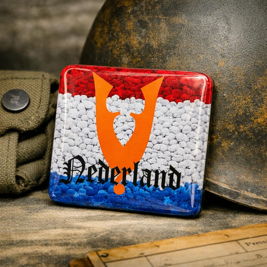 Veteraan NL V magneet - RJ Army, Ophalen of Verzenden, Landmacht, Nederland, Embleem of Badge