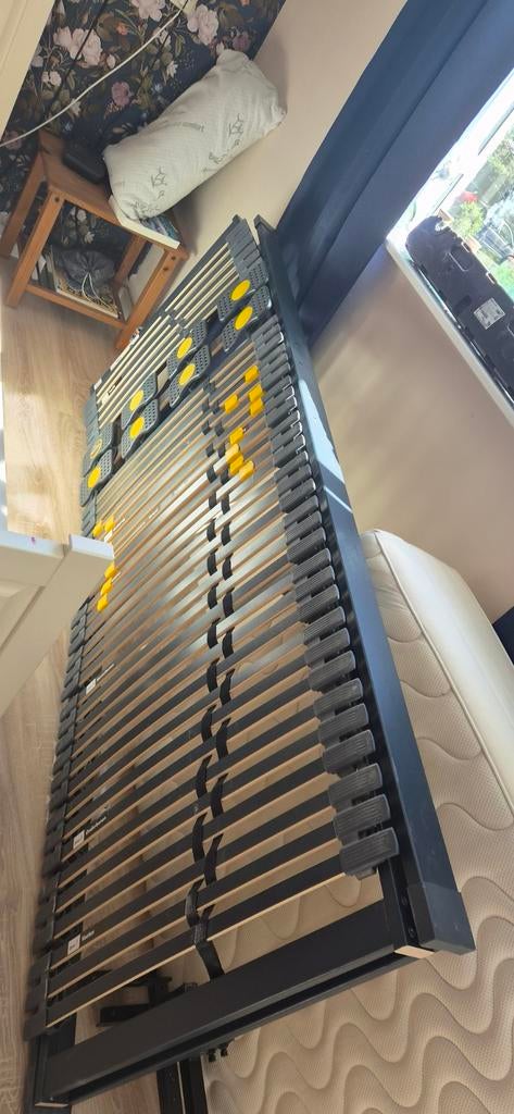 Elektrisch verstelbare lattenbodem Bossflex 600 deluxe, Huis en Inrichting, Slaapkamer | Matrassen en Bedbodems, Ophalen, Gebruikt