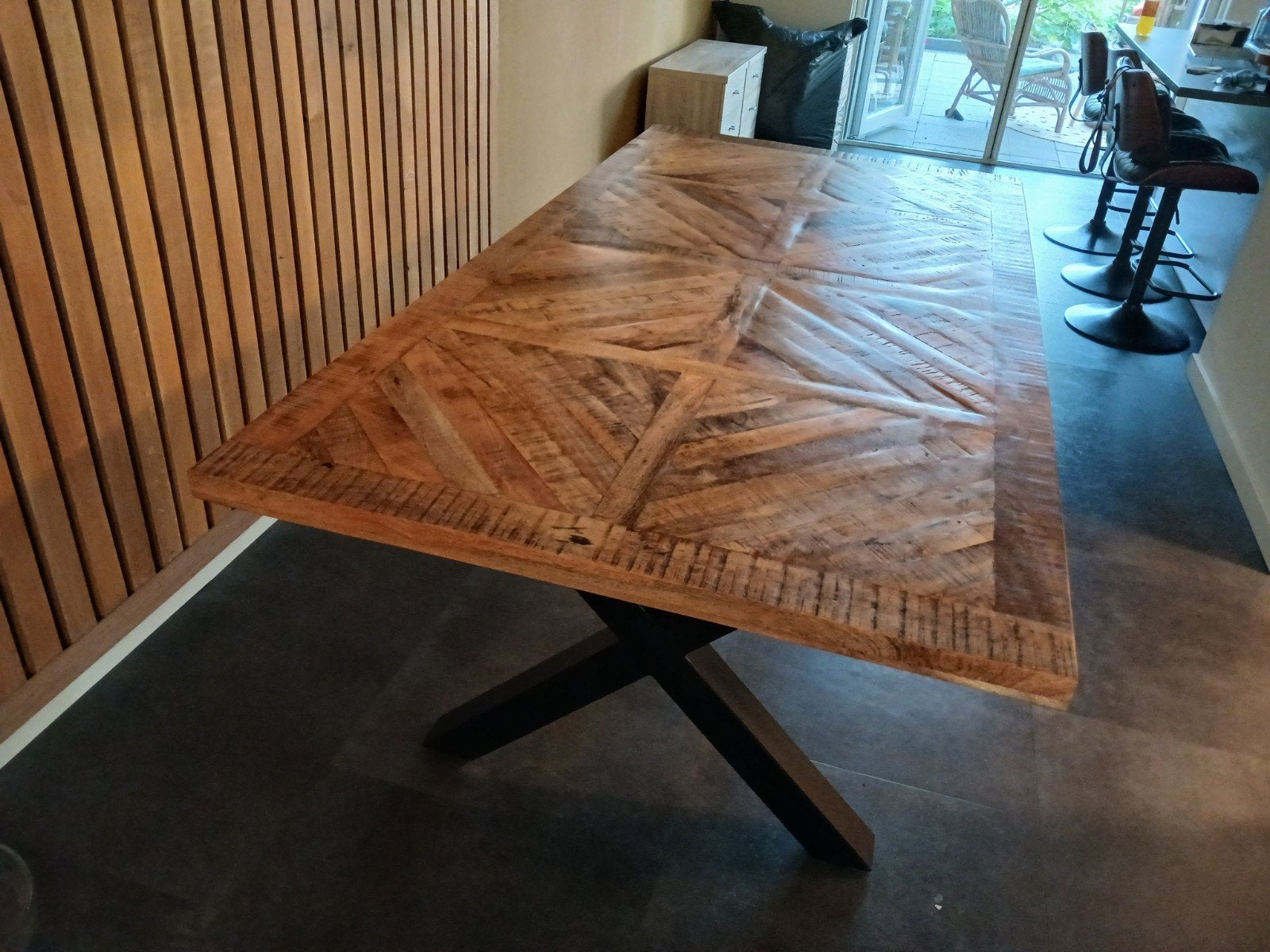 Eettafel mangohout en tafellampen, Ophalen, 200 cm of meer, 50 tot 100 cm, Zo goed als nieuw