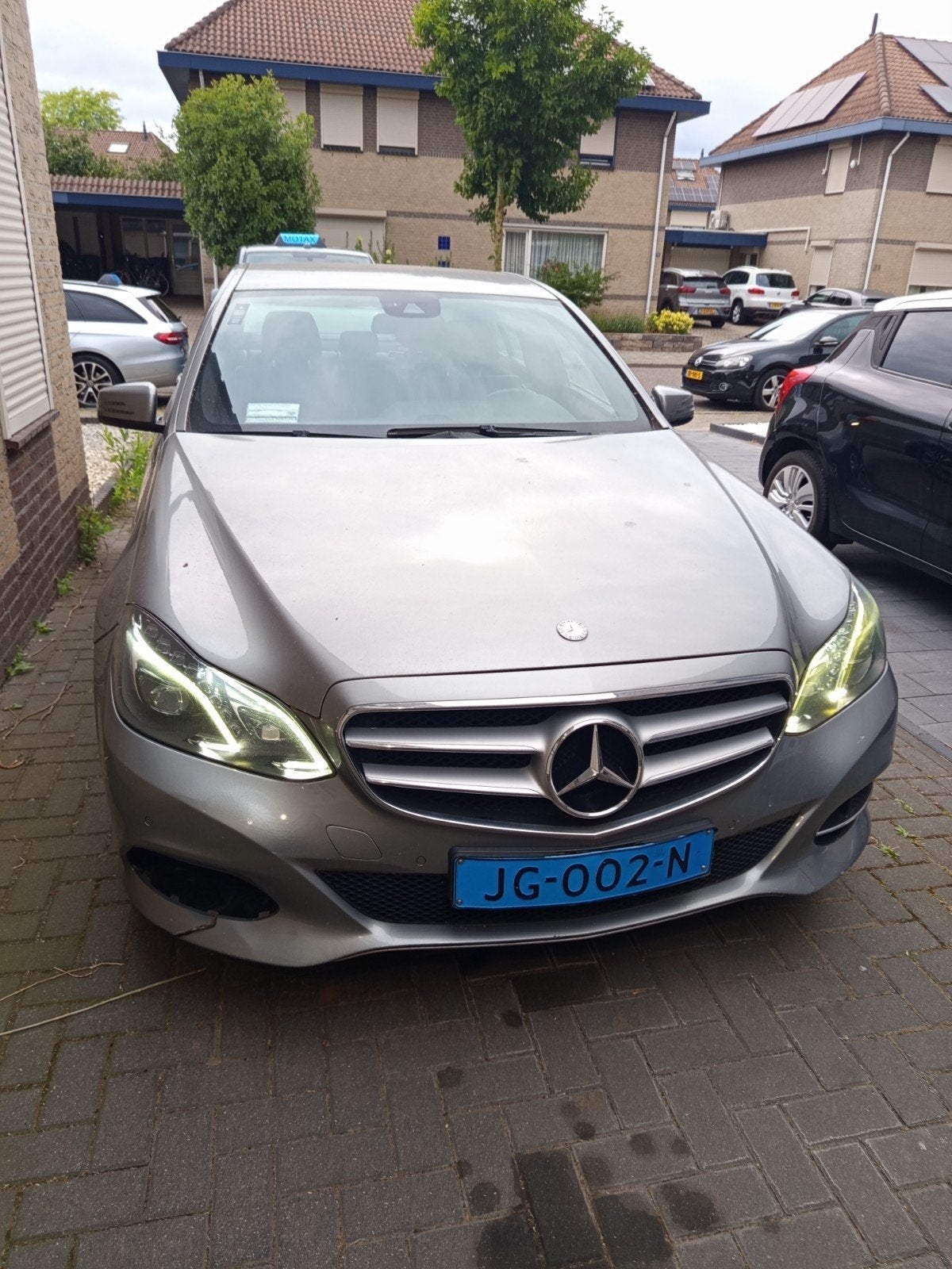 Mercedes-Benz E-Klasse E200 CDI BE Aut7 2013 Grijs, Auto's, Mercedes-Benz, Automaat, Euro 5, Zwart, 4 cilinders