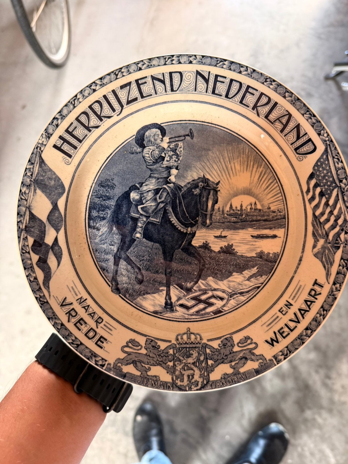 Société Céramique Maastricht  Herrijzend Nederland 1945, Ophalen of Verzenden, Staal, Overige merken, 1960 of later