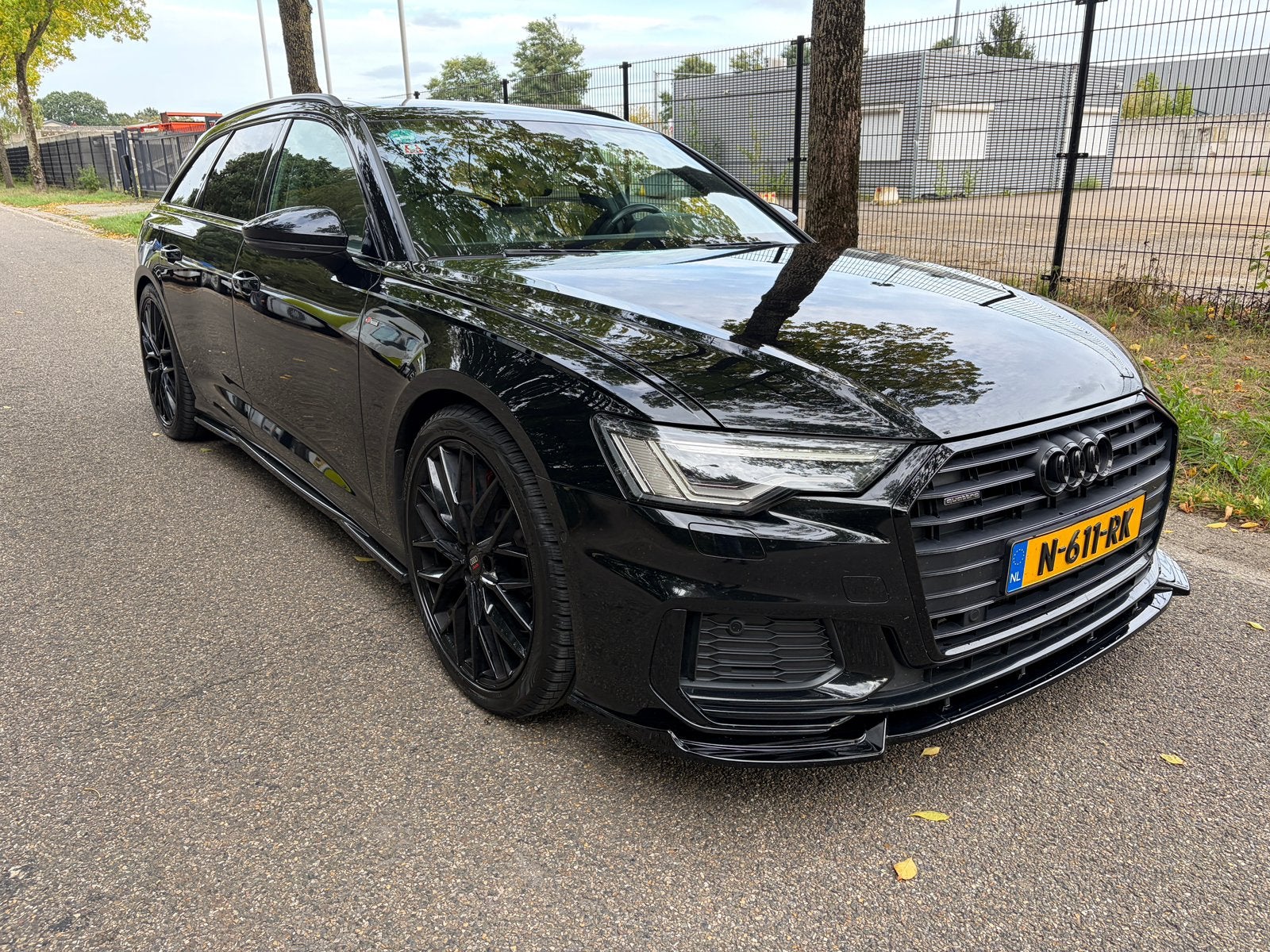 Audi A6 55 Tfsie Quattro 367pk S-line PANORAMADAK S6 Pakket, Auto's, Dealer onderhouden, 4 cilinders, Zwart, Stationwagon