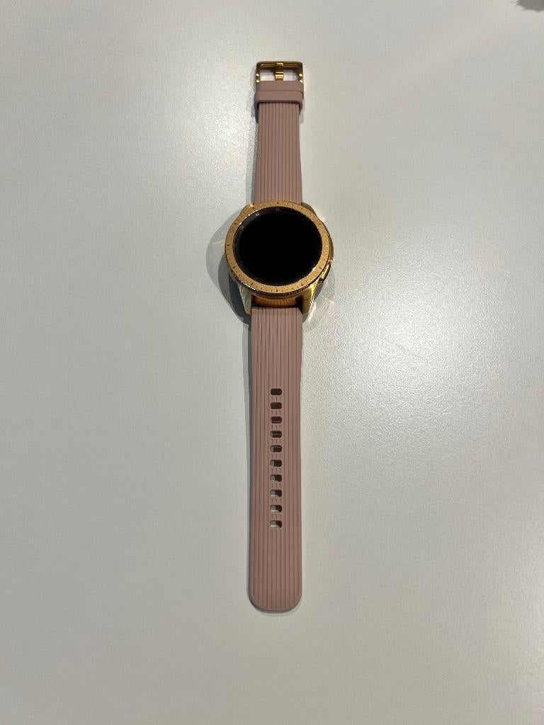 Samsung Galaxy Watch 42mm Rose, Samsumg, Ophalen of Verzenden, Zo goed als nieuw, Roze