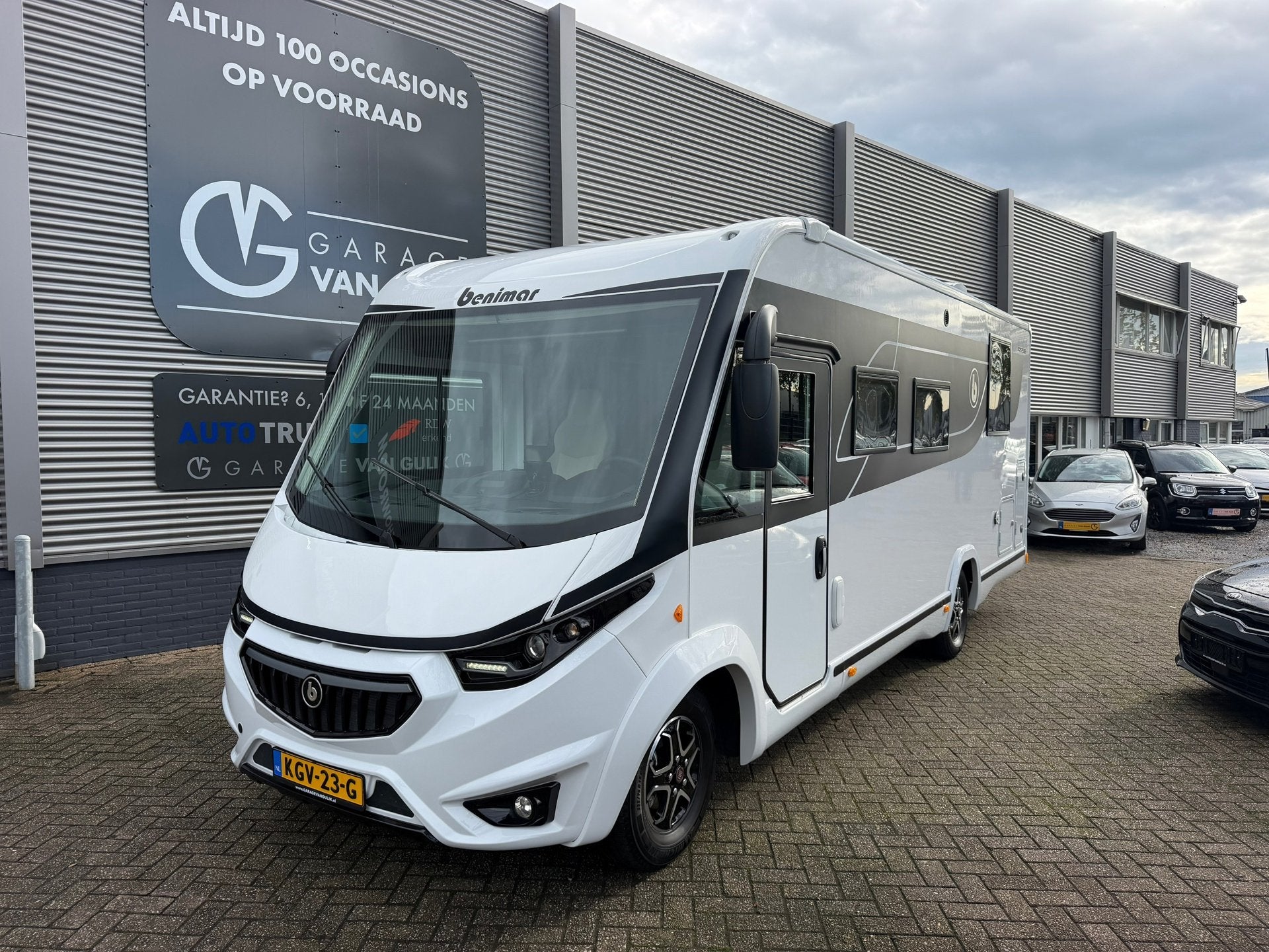 Benimar Amphitryon A998 INTEGRAAL Automaat Queensbed+Hefbed,, Elektrische ramen, 7 tot 8 meter, Bedrijf, Diesel