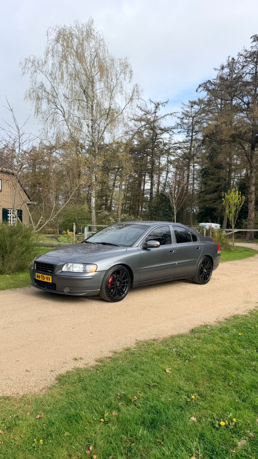 Volvo S60 2.0 T AUT 2006 Grijs, Zwart, 1984 cc, 179 pk, Particulier