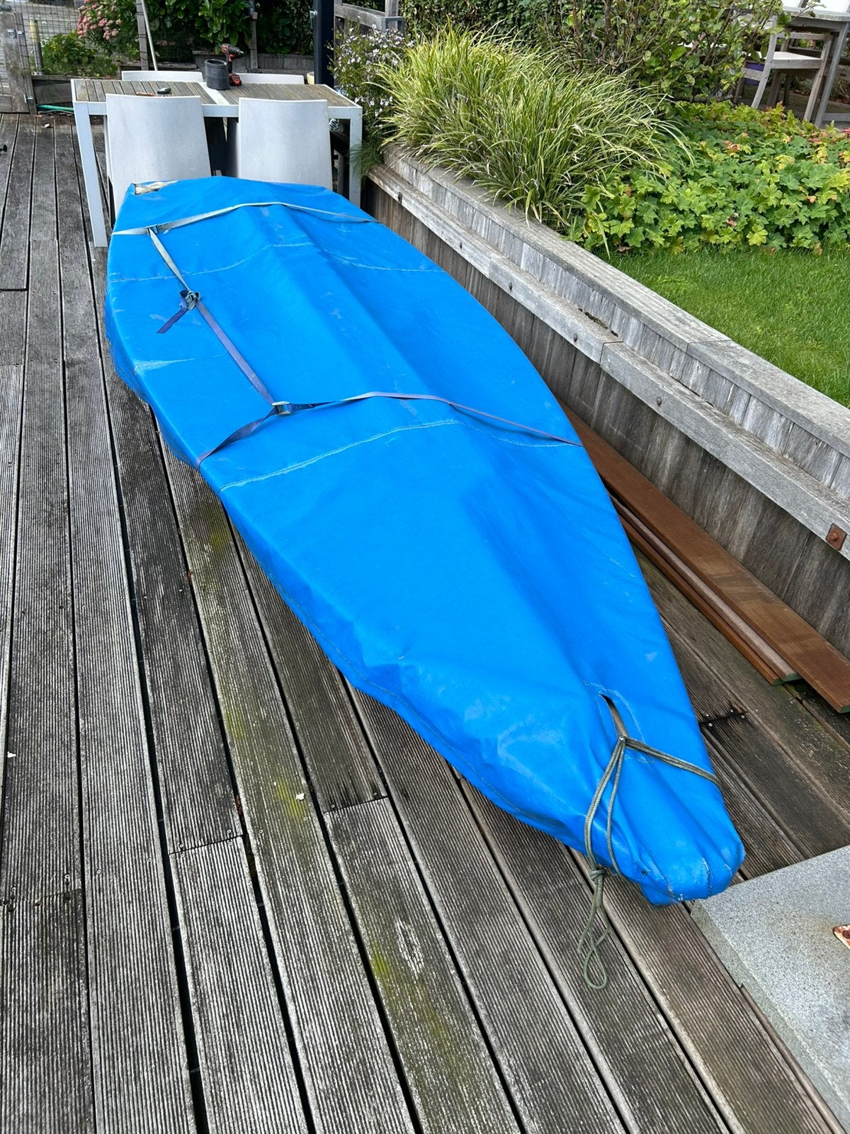 Nette laser 1 met afdekhoes en 2 zeilen, Ophalen, Gebruikt, Grootzeil, Minder dan 15 m²