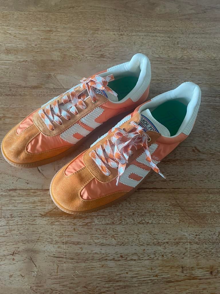 Sneakers maat  41 €20,00, Ophalen of Verzenden, Zo goed als nieuw, Sneakers of Gympen